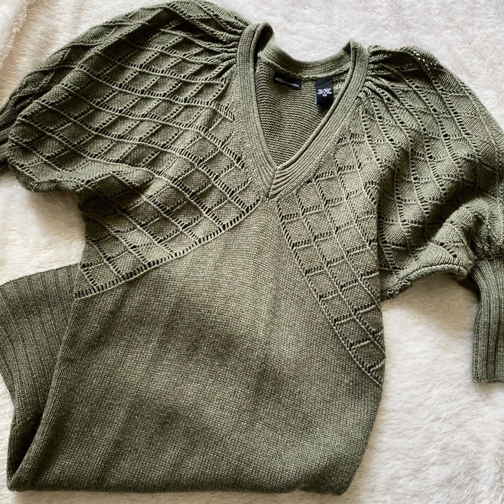 Green VS Sweater dress